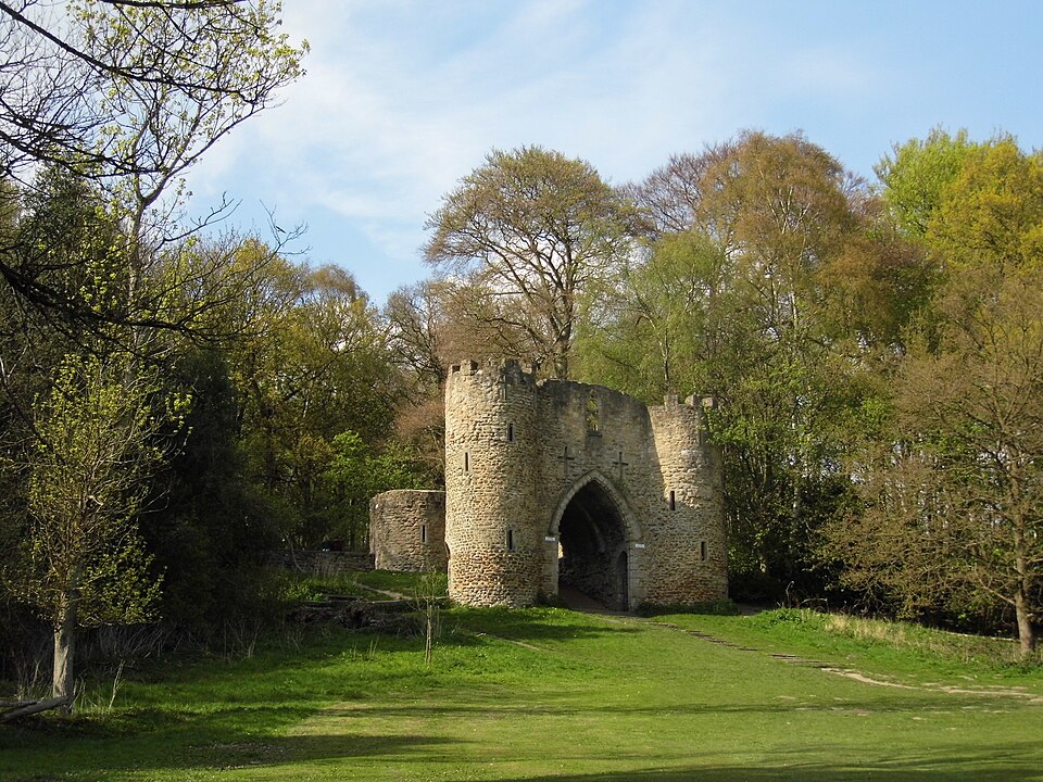 Roundhay Castle (Folly)