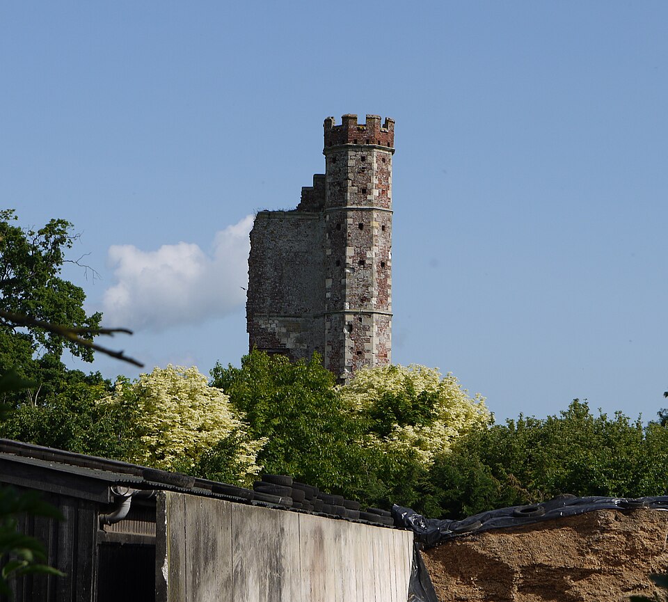 Warblingon Castle